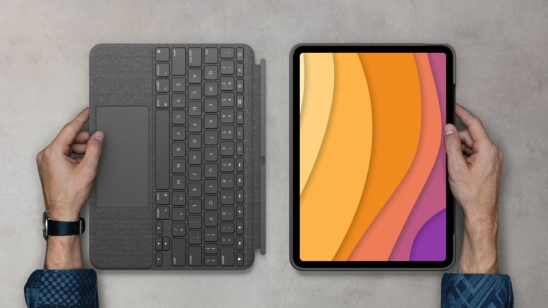 Bàn phím Logitech Combo Touch for iPad Air