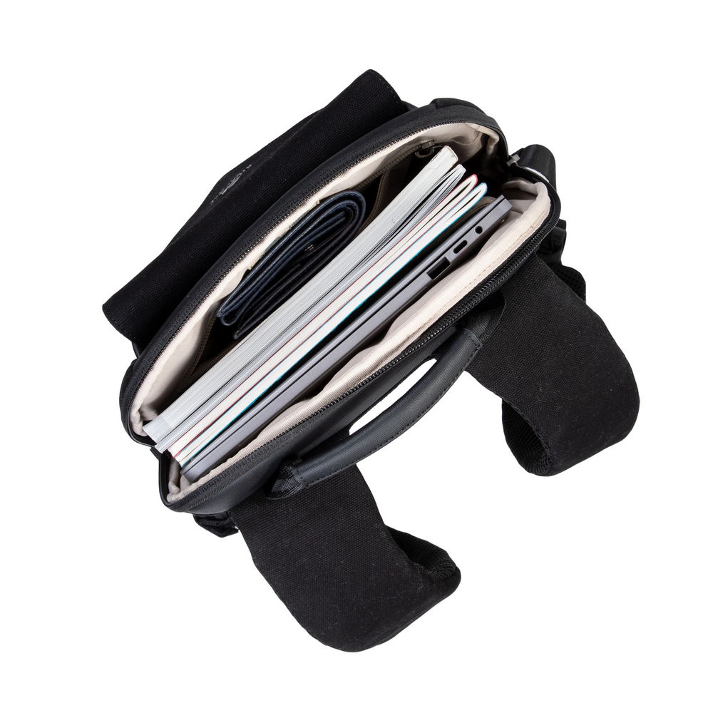 Balo Rivacase 8521