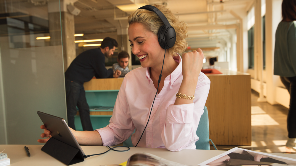 Bose QC25 Acoustic Noise Cancelling Headphone Bose QC25 Acoustic Noise Cancelling Headphone