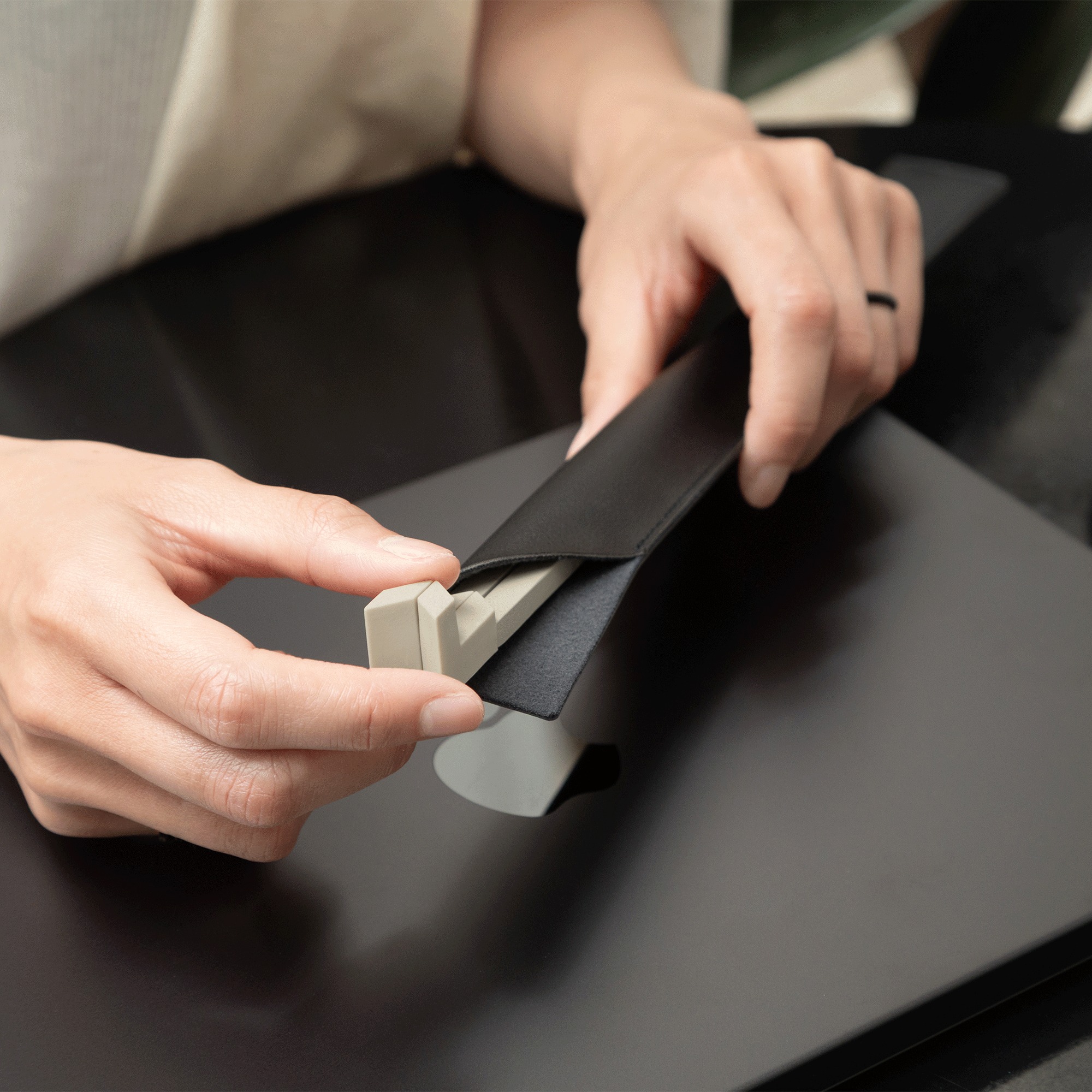 Giá đỡ Laptop Native Union Fold Laptop Stand